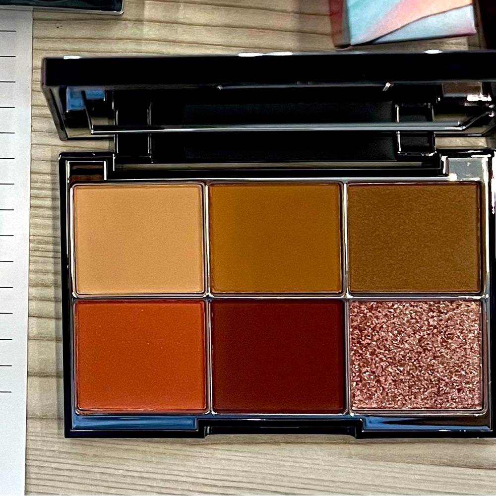 Wayne goss amber palette